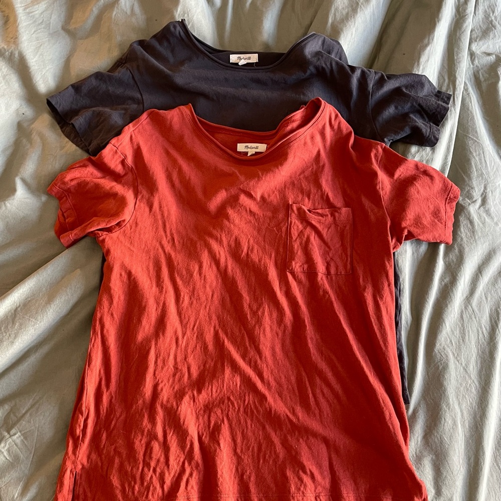 NWOT MADEWELL Front Pocket Tees (2)
